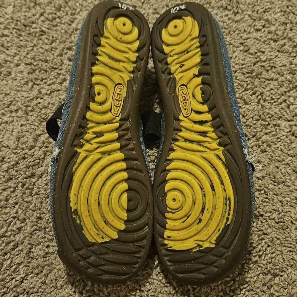 Keen Women's The Good Project repurposed denim jeans Size 9.5 Mary Janes
